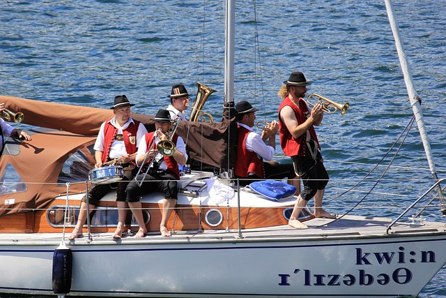 个直接影响 个直接影响